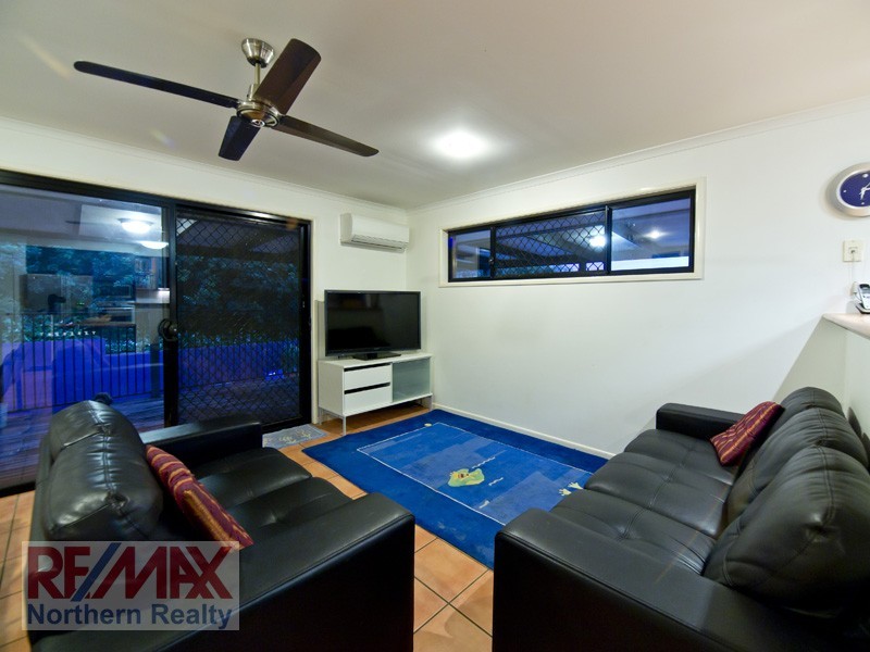 53 Cressbrook Dr, Albany Creek QLD 4035