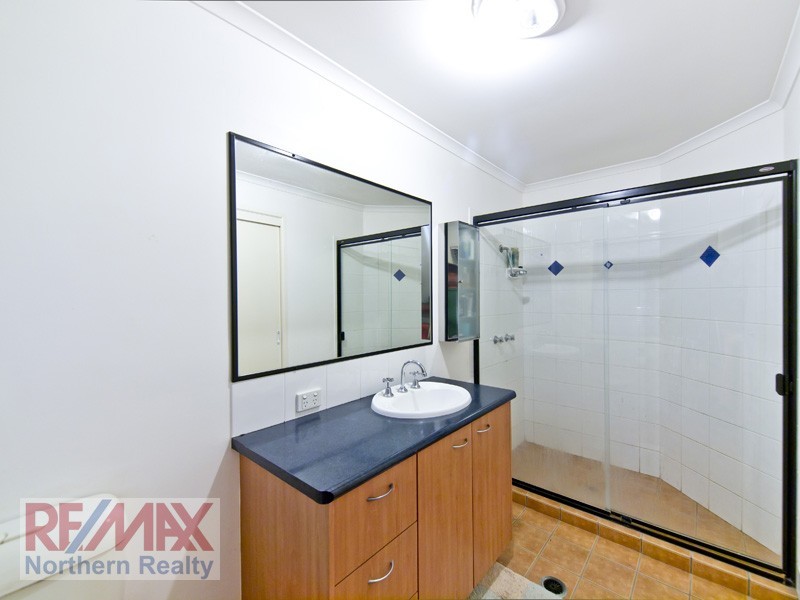 53 Cressbrook Dr, Albany Creek QLD 4035