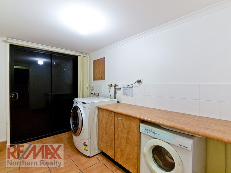 53 Cressbrook Dr, Albany Creek QLD 4035