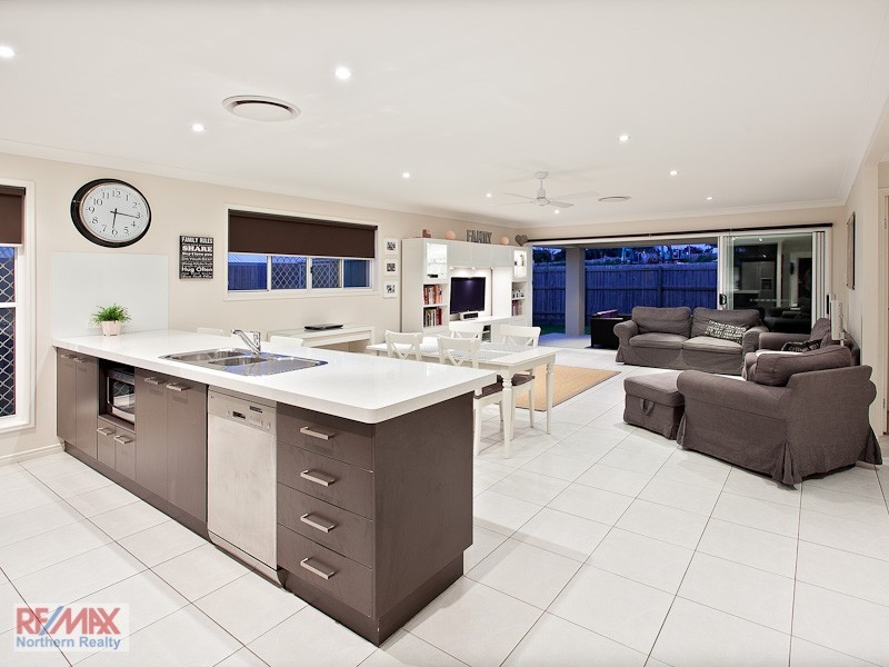 31 Delawar Rd, Warner QLD 4500