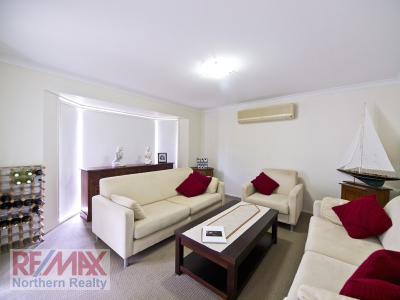 6 Cadagi Court, Albany Creek QLD 4035