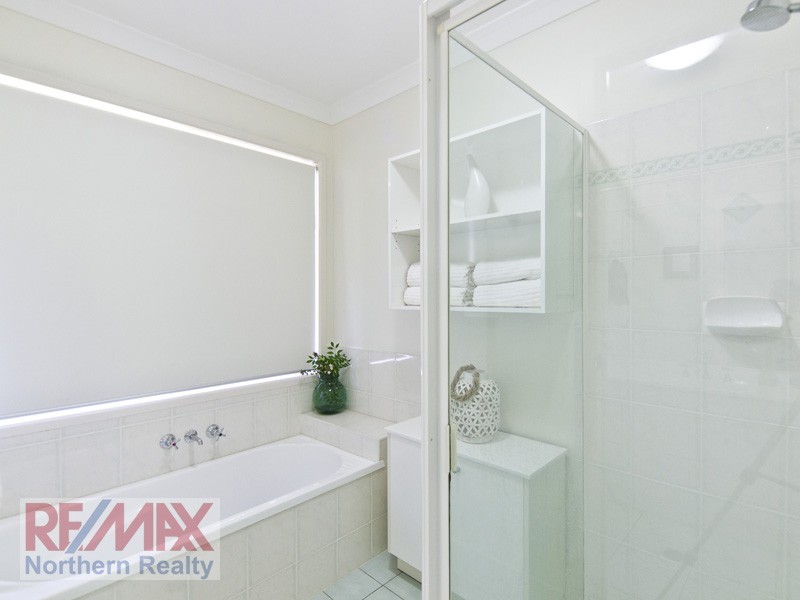 6 Cadagi Court, Albany Creek QLD 4035