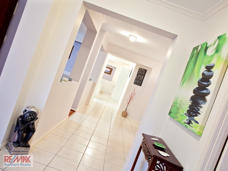 14 Pardalote Place, Cashmere QLD 4500