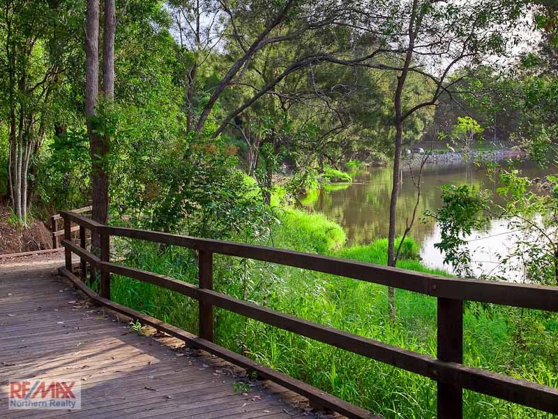 24 Cressbrook Drive, Albany Creek QLD 4035