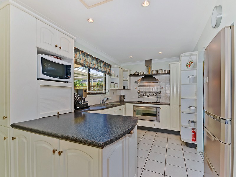 28 Ben Lomond Street, Aspley QLD 4034