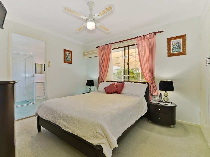 28 Ben Lomond Street, Aspley QLD 4034