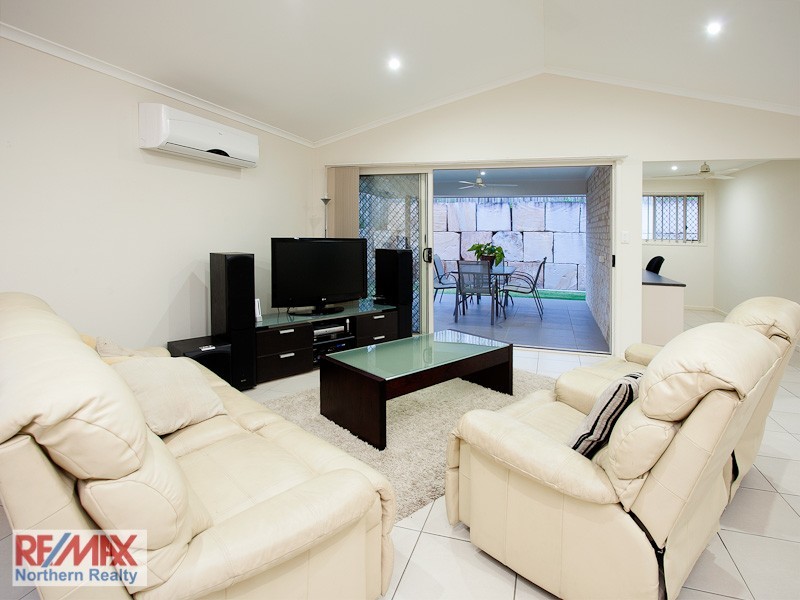 103 Brisbane Road, Warner QLD 4500