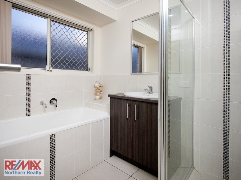 103 Brisbane Road, Warner QLD 4500