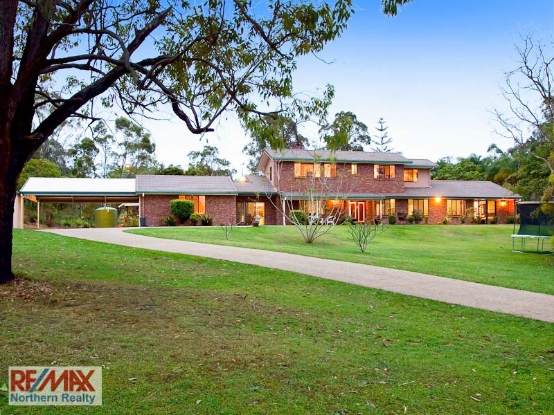 4 Adams Road, Cashmere QLD 4500