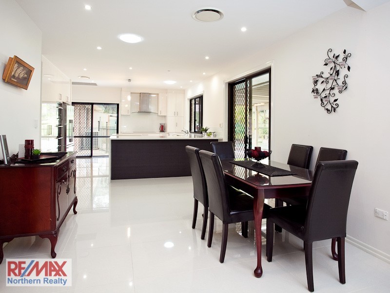 4 Adams Road, Cashmere QLD 4500