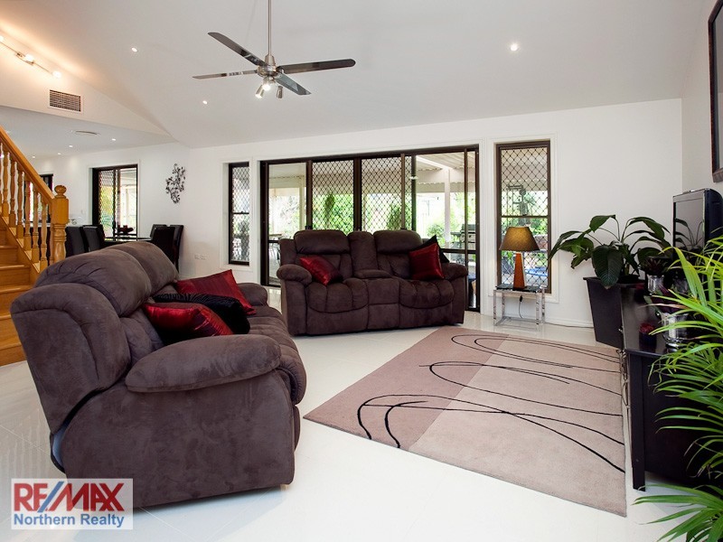 4 Adams Road, Cashmere QLD 4500