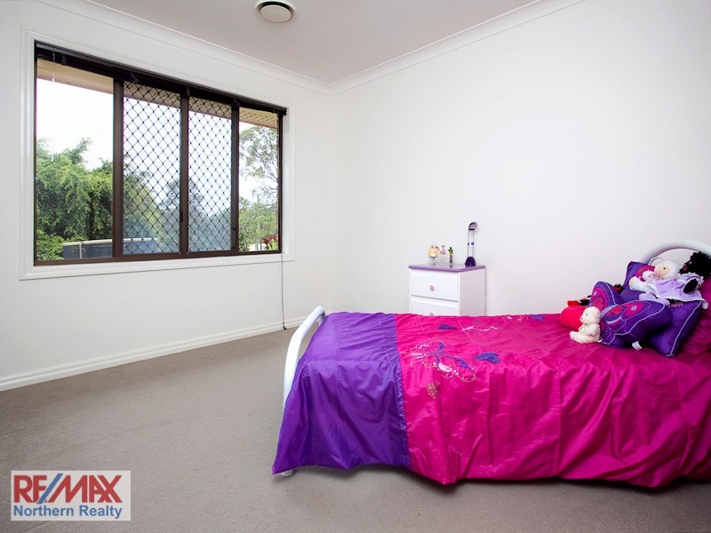 4 Adams Road, Cashmere QLD 4500