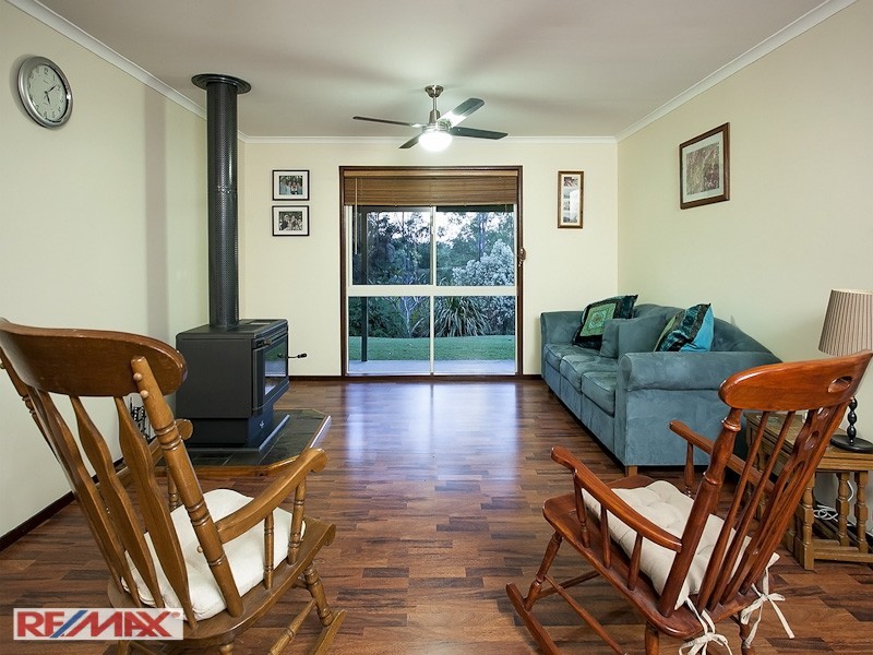 16 Boland Court, Eatons Hill QLD 4037