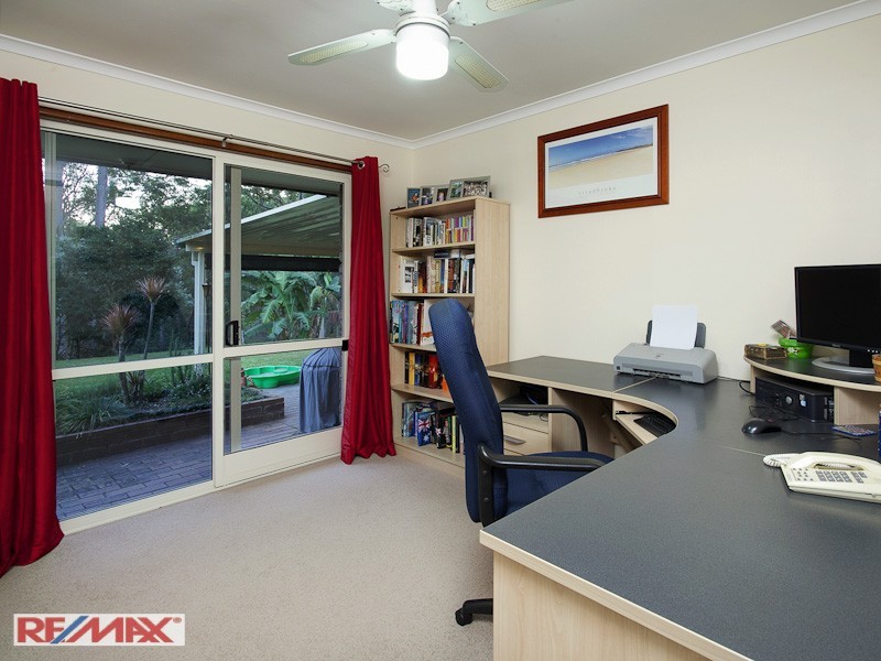 16 Boland Court, Eatons Hill QLD 4037
