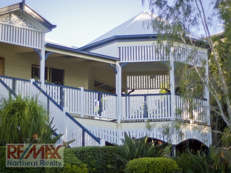 89 SARABAND DR, Eatons Hill QLD 4037