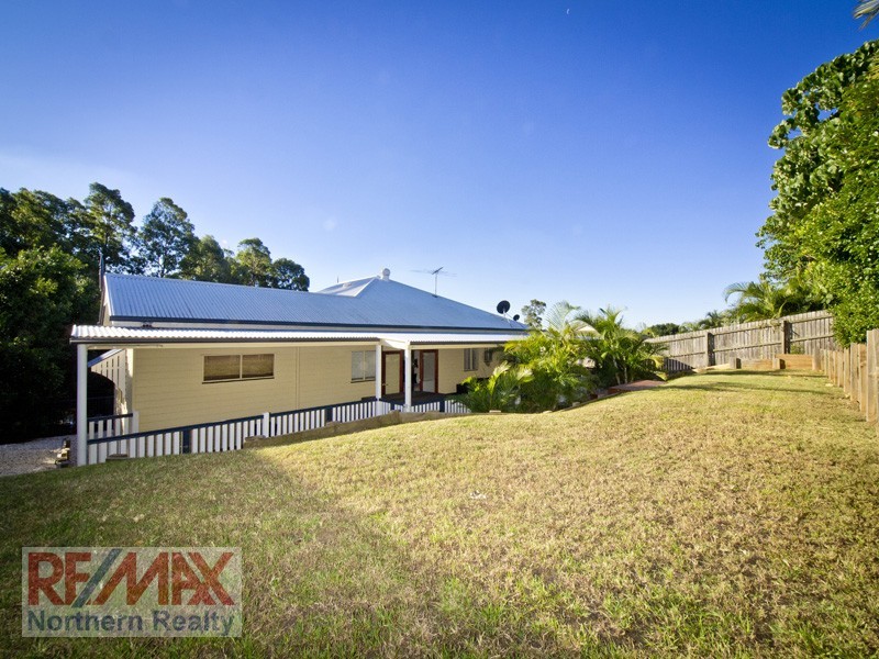 89 SARABAND DR, Eatons Hill QLD 4037