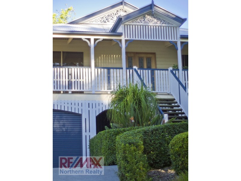 89 SARABAND DR, Eatons Hill QLD 4037