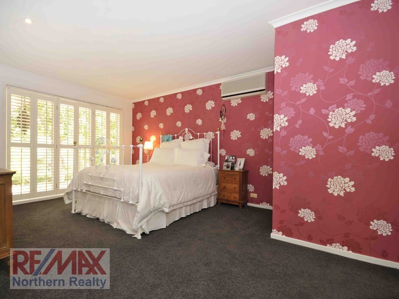 24 Turnberry Cr, Albany Creek QLD 4035