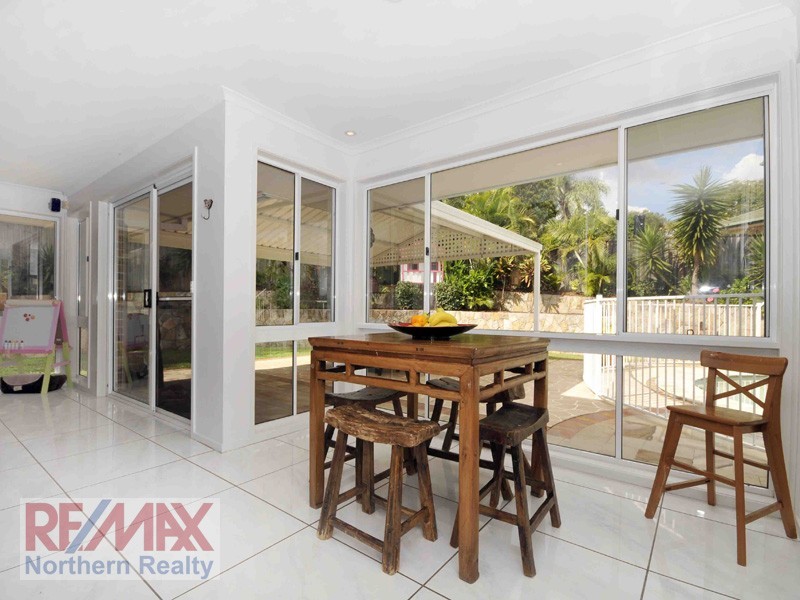 24 Turnberry Cr, Albany Creek QLD 4035