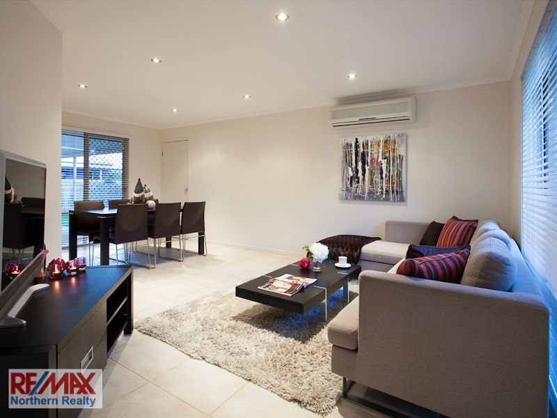 81 Oakwood Rd, Warner QLD 4500