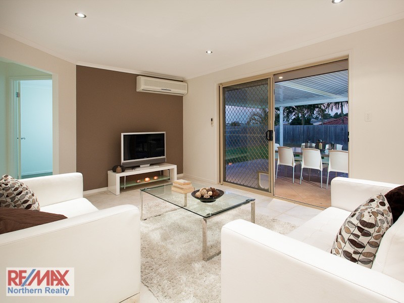 81 Oakwood Rd, Warner QLD 4500