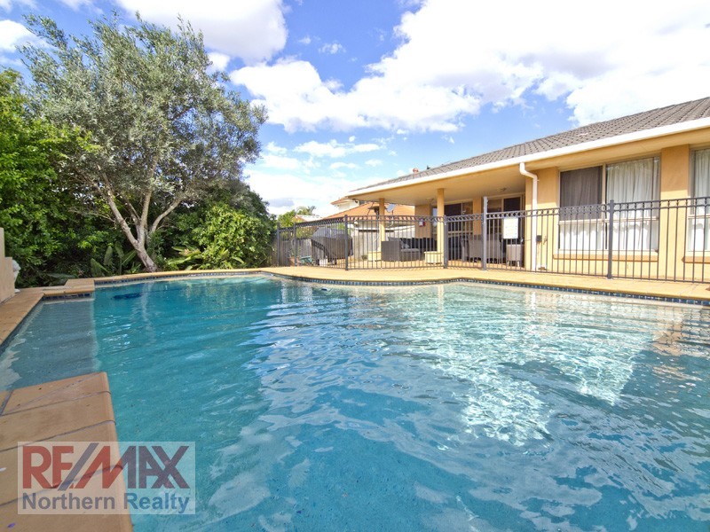 20 Brian Morrison Dr, Albany Creek QLD 4035