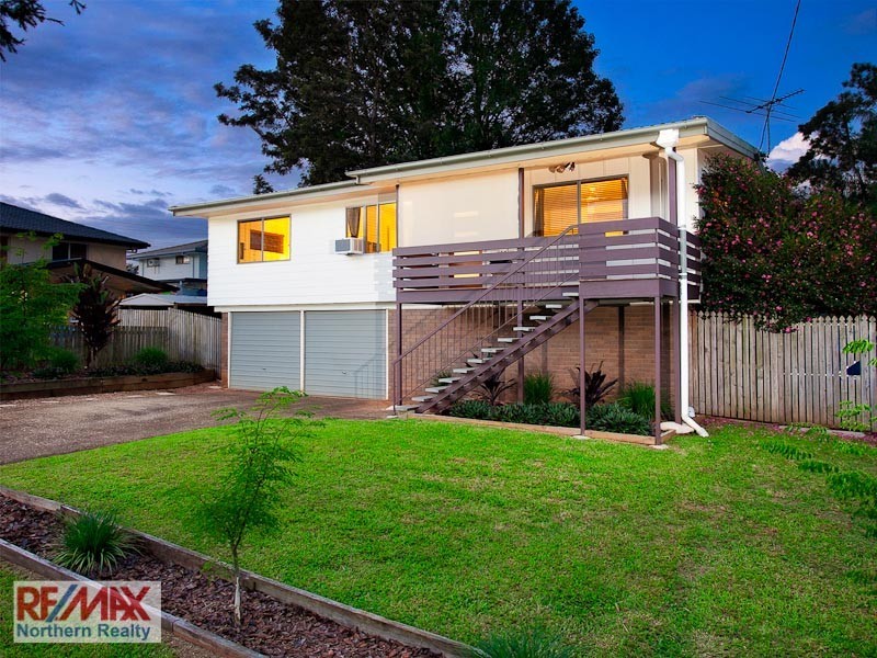10 Acland Dve, Strathpine QLD 4500