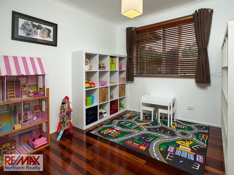 10 Acland Dve, Strathpine QLD 4500