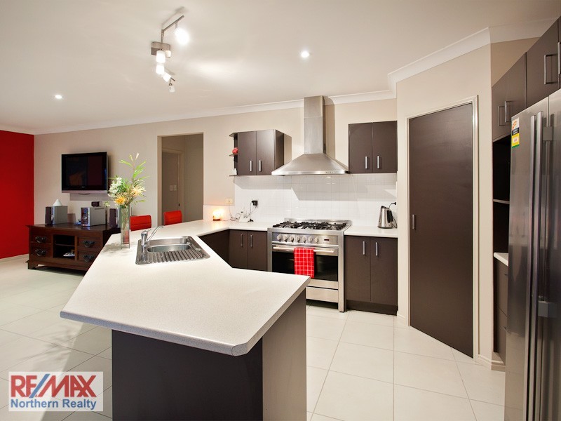 22 Bayberry Crescent, Warner QLD 4500