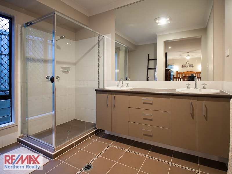 22 Bayberry Crescent, Warner QLD 4500