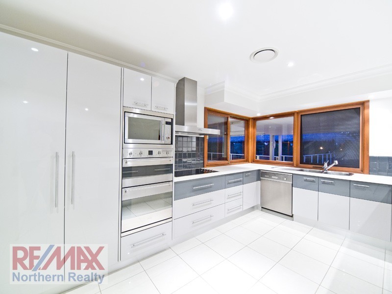 10 Terben Street, Warner QLD 4500