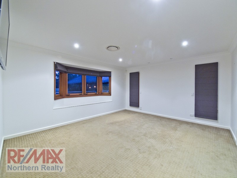 10 Terben Street, Warner QLD 4500