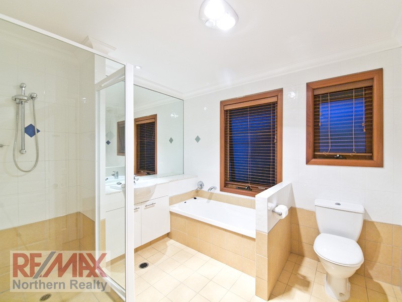 10 Terben Street, Warner QLD 4500