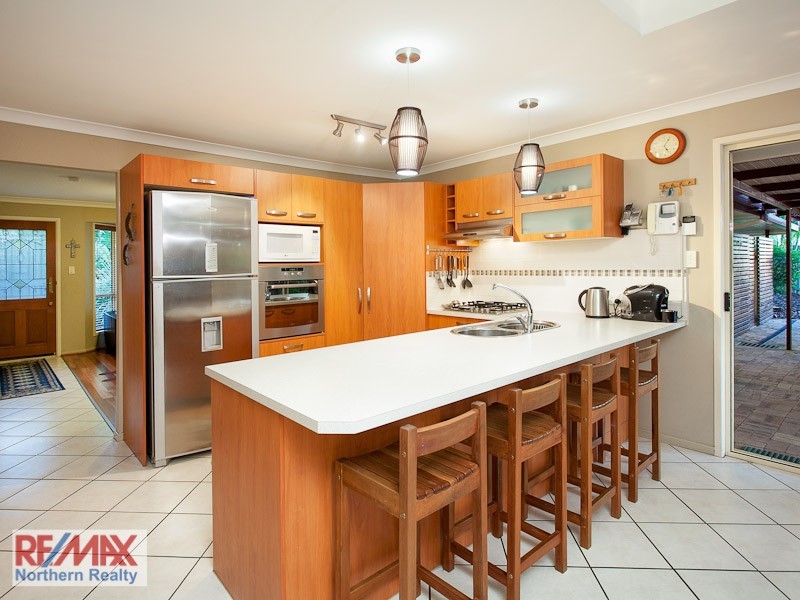 10 McIllwraith Road, Joyner QLD 4500
