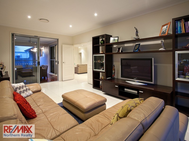 7 Evergreen Street, Mitchelton QLD 4053