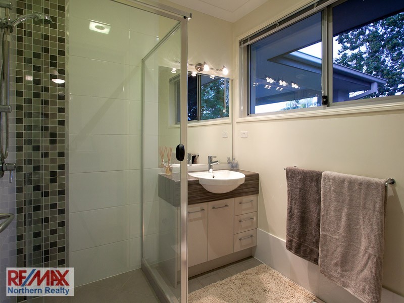 7 Evergreen Street, Mitchelton QLD 4053