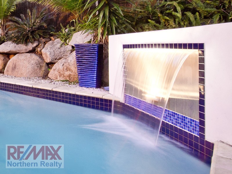 3 Tonnere Court, Eatons Hill QLD 4037