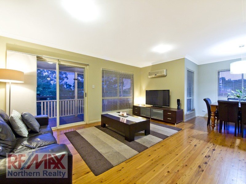 3 Tonnere Court, Eatons Hill QLD 4037