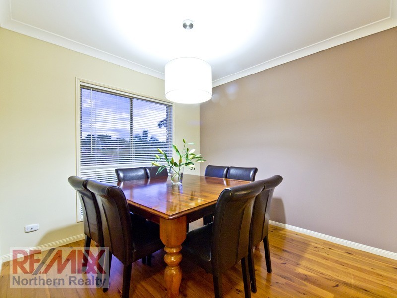 3 Tonnere Court, Eatons Hill QLD 4037