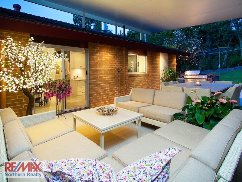 25 Cadiz Street, Indooroopilly QLD 4068