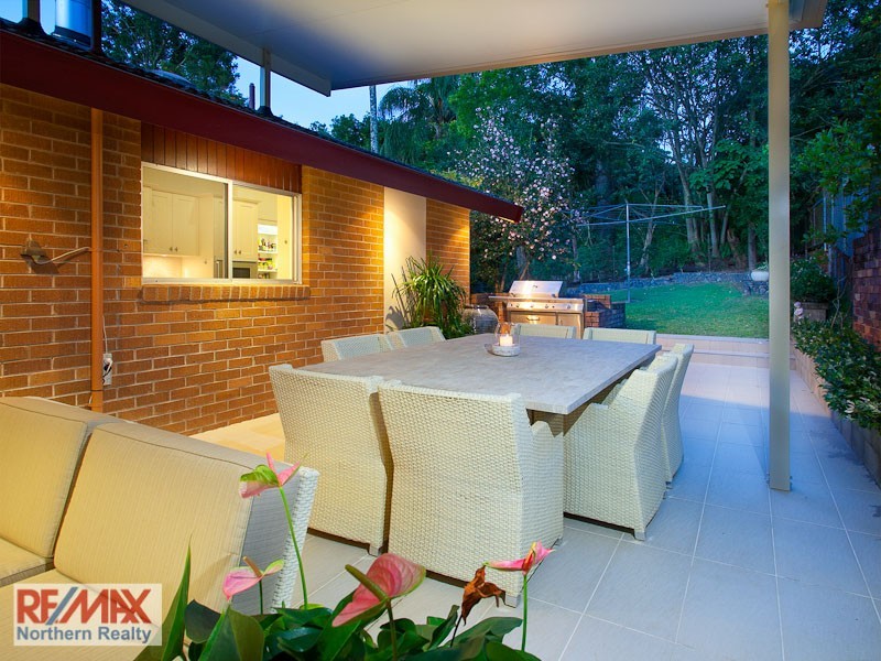 25 Cadiz Street, Indooroopilly QLD 4068