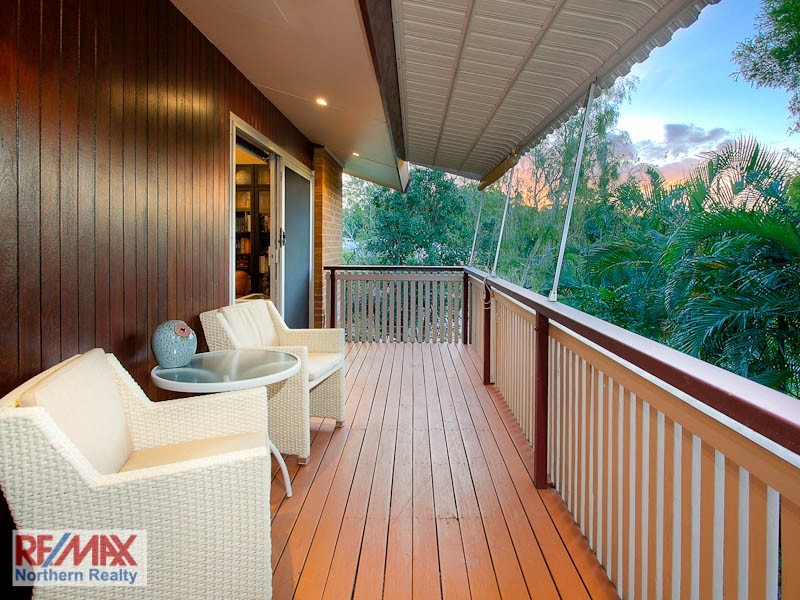 25 Cadiz Street, Indooroopilly QLD 4068