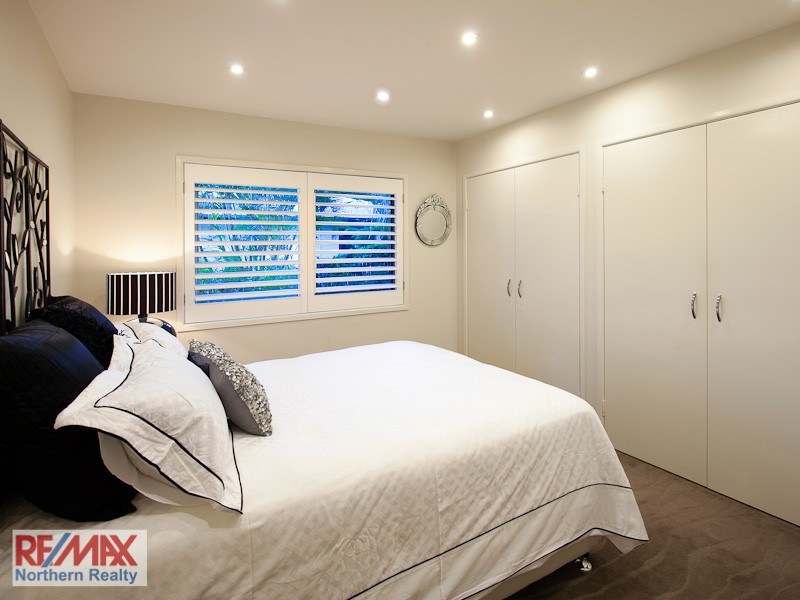 25 Cadiz Street, Indooroopilly QLD 4068