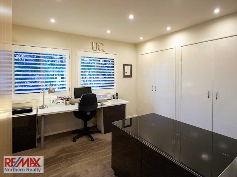 25 Cadiz Street, Indooroopilly QLD 4068