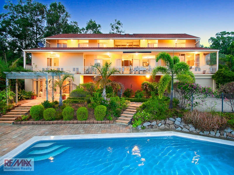 846 Clear Mountain Road, Clear Mountain QLD 4500