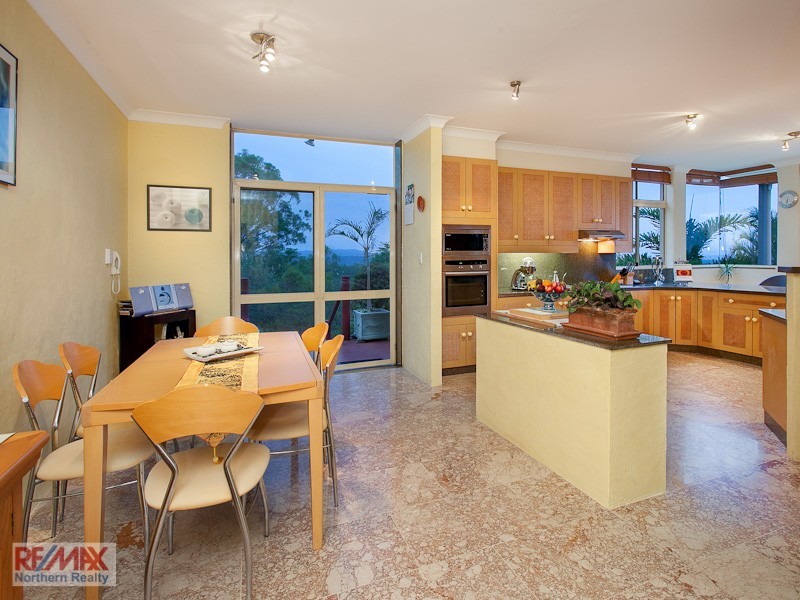 846 Clear Mountain Road, Clear Mountain QLD 4500