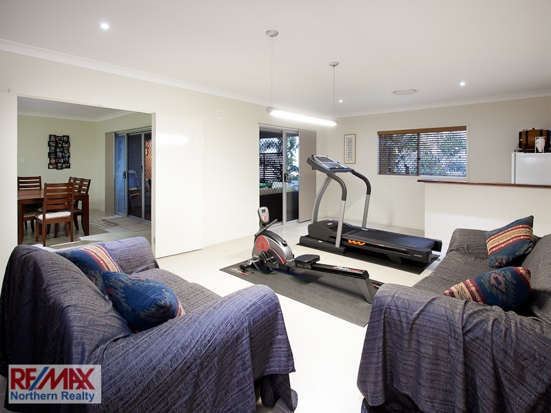 27 Barambah Circuit, Warner QLD 4500