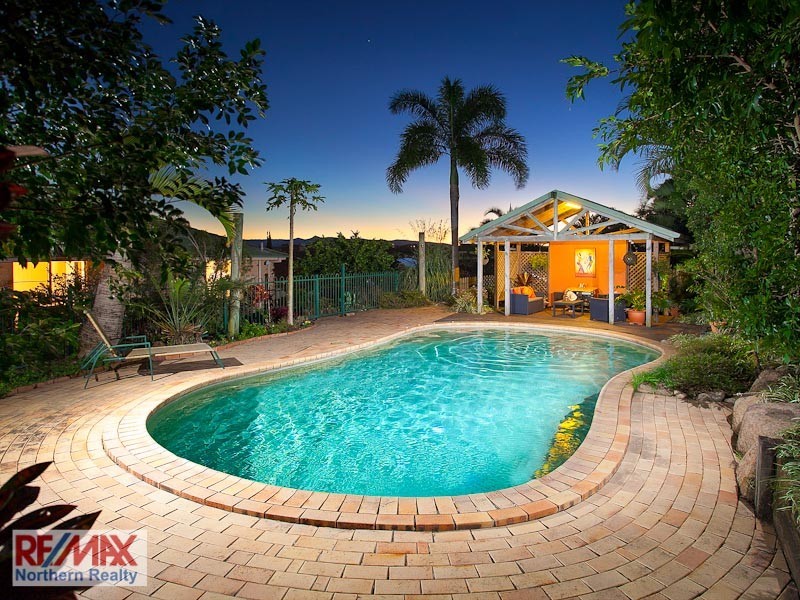 56 Washbrook Crescent, Petrie QLD 4502