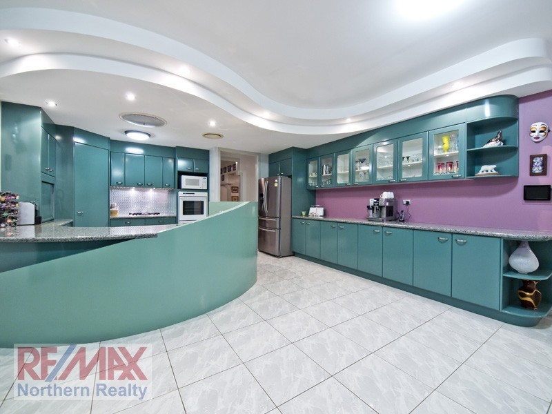 12 Allamanda Crescent, Albany Creek QLD 4035