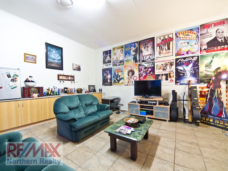 12 Allamanda Crescent, Albany Creek QLD 4035